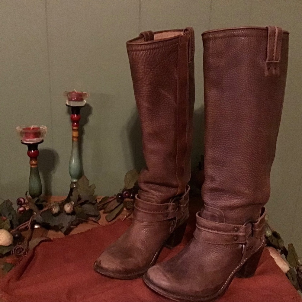 Frye Carmen Harness Tall  Size 7.5